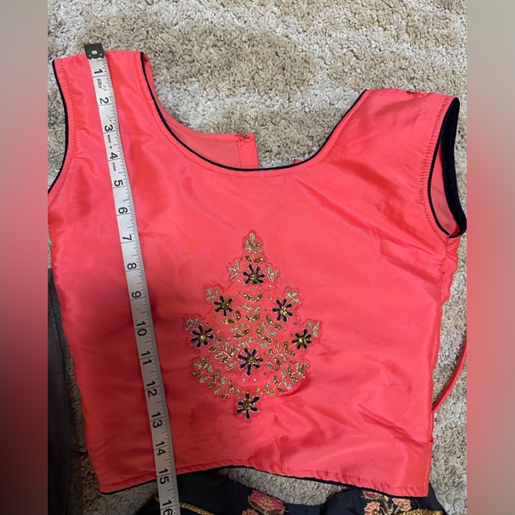 Little Girl Lengha Choli with Duppatta - Picture 3 of 4